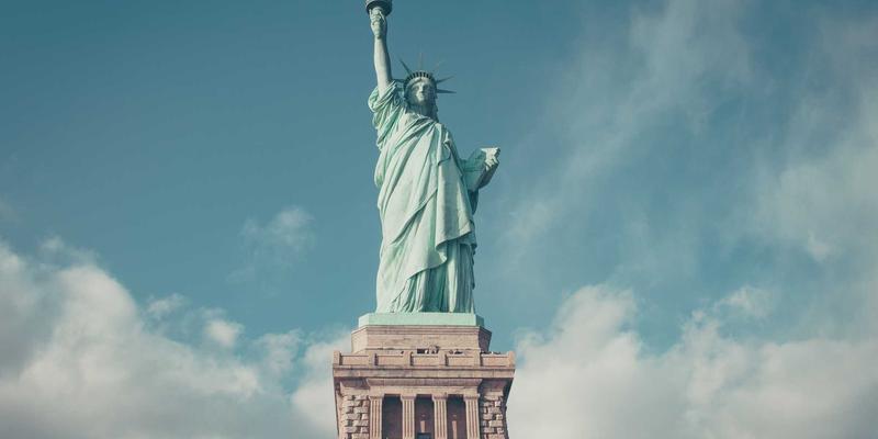 Parcel与Logistics数据革命：如何将非结构化Express Delivery日志转化为商业洞察