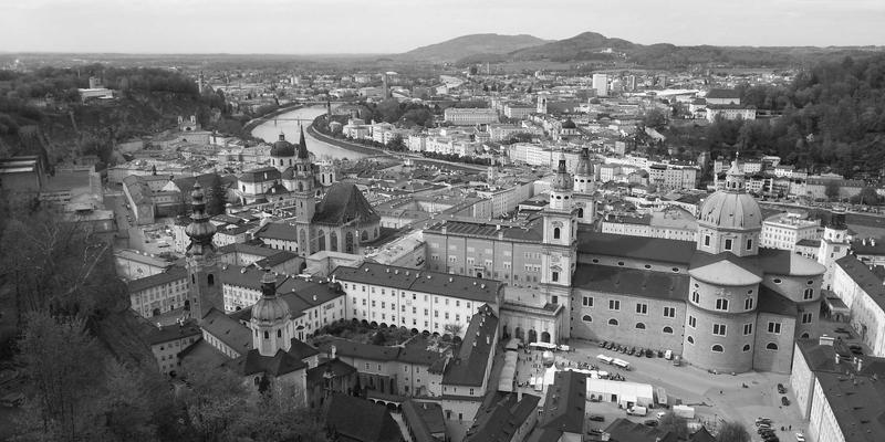 嵌入式系统代码重构：如何在保证Shipping与Fast Delivery的同时实现高质量Express Delivery